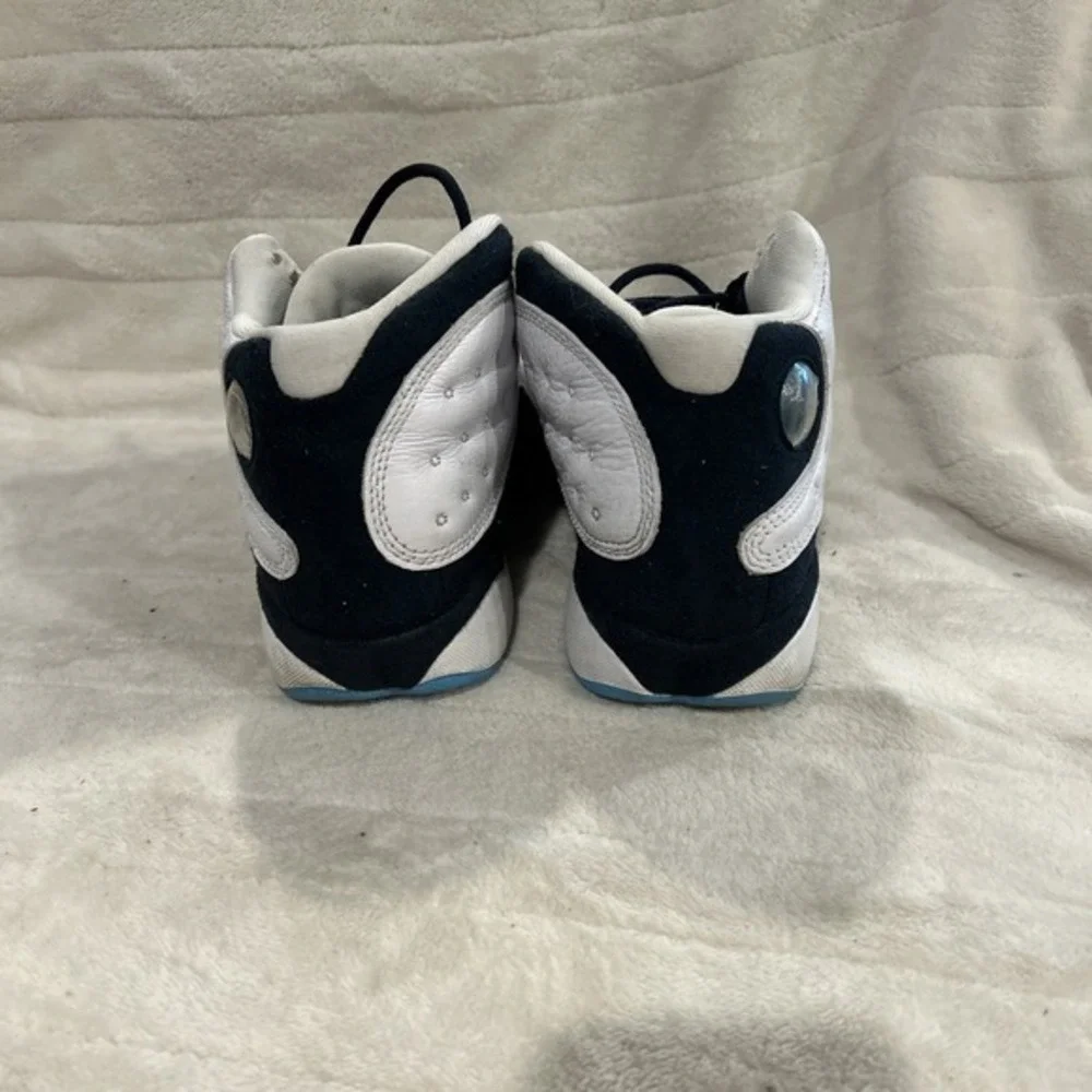 Size 5.5Y - Nike Air Jordan XIII Retro Obsidian‎ Sneakers K0107